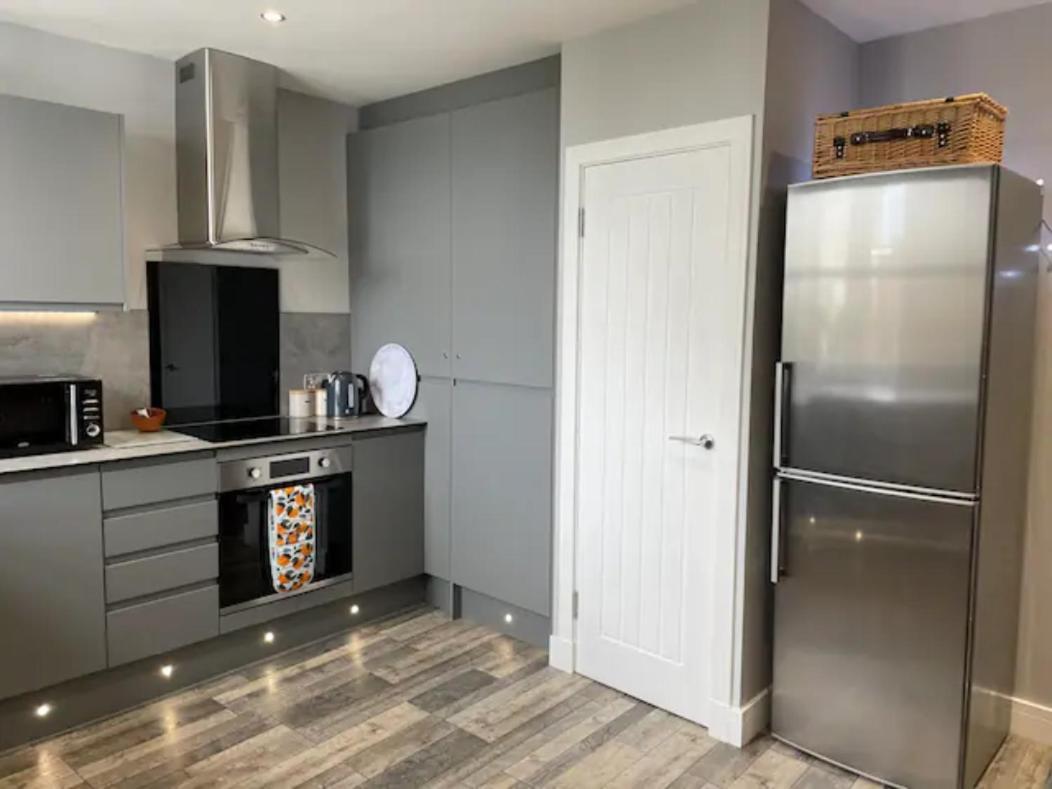 The Holiday Hoose Kinghorn Ngoại thất bức ảnh
