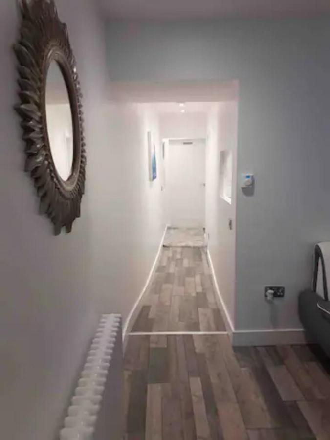 The Holiday Hoose Kinghorn Ngoại thất bức ảnh
