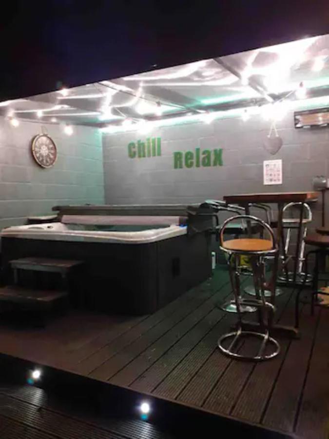 The Holiday Hoose Kinghorn Ngoại thất bức ảnh