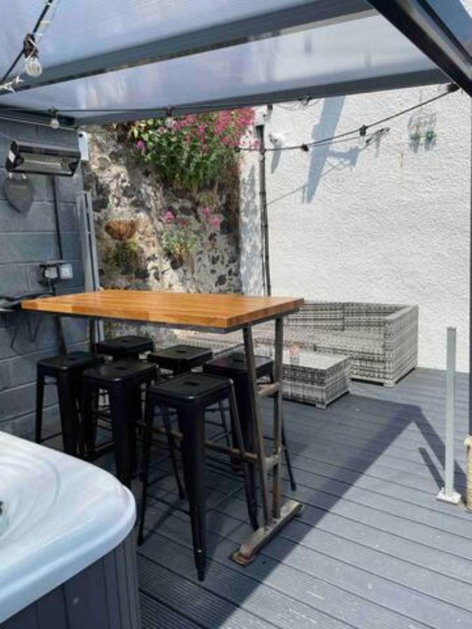 The Holiday Hoose Kinghorn Ngoại thất bức ảnh